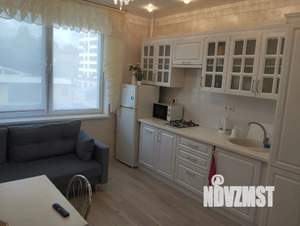 1-к квартира, посуточно, 40м2, 4/10 этаж