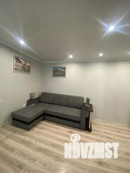Студия квартира, посуточно, 33м2, 2/5 этаж