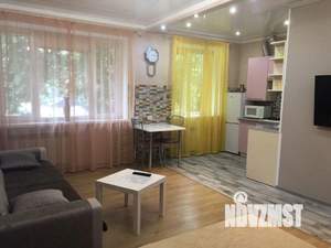 1-к квартира, посуточно, 32м2, 1/1 этаж