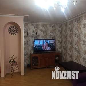 3-к квартира, посуточно, 72м2, 4/4 этаж