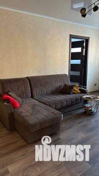 2-к квартира, посуточно, 46м2, 1/1 этаж