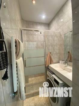 1-к квартира, посуточно, 35м2, 3/3 этаж