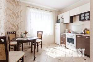 1-к квартира, посуточно, 38м2, 7/9 этаж