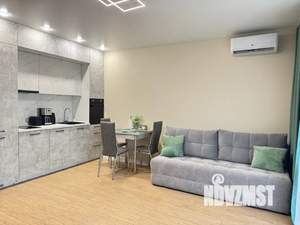 Студия квартира, посуточно, 35м2, 7/9 этаж