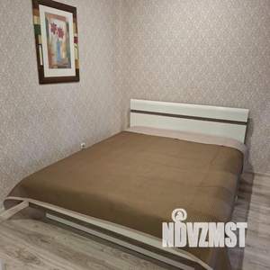 1-к квартира, посуточно, 49м2, 1/1 этаж