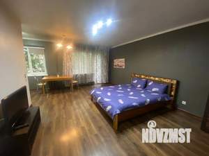 Студия квартира, посуточно, 36м2, 3/5 этаж