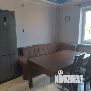 2-к квартира, посуточно, 65м2, 2/4 этаж