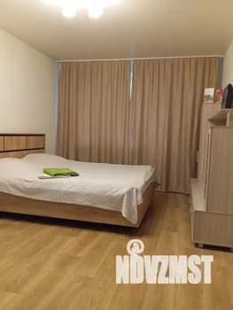 1-к квартира, посуточно, 33м2, 2/5 этаж