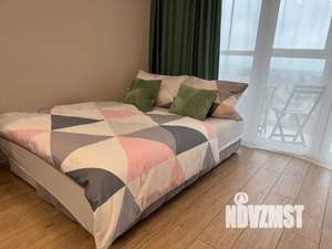 Студия квартира, посуточно, 35м2, 7/9 этаж