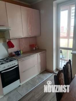 1-к квартира, посуточно, 38м2, 8/8 этаж