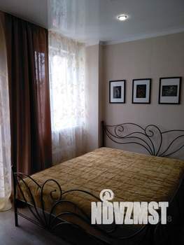 1-к квартира, посуточно, 49м2, 1/1 этаж