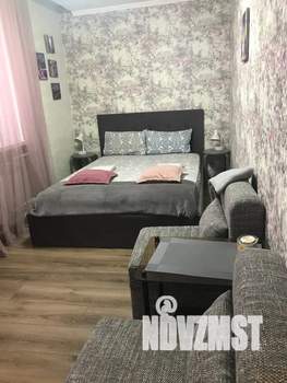 Студия квартира, посуточно, 33м2, 2/5 этаж