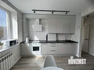 1-к квартира, посуточно, 38м2, 4/10 этаж