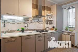 1-к квартира, посуточно, 40м2, 4/8 этаж