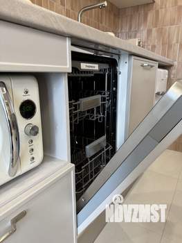 1-к квартира, посуточно, 37м2, 9/9 этаж