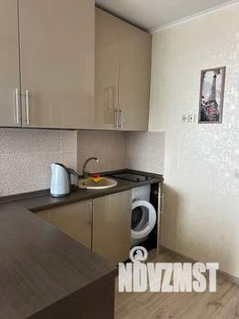 1-к квартира, посуточно, 40м2, 11/18 этаж