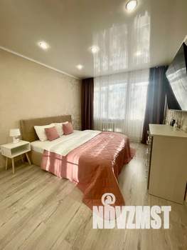 3-к квартира, посуточно, 65м2, 1/10 этаж