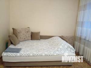 1-к квартира, посуточно, 32м2, 3/5 этаж