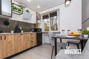 2-к квартира, посуточно, 43м2, 1/5 этаж