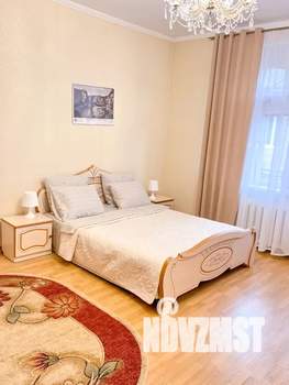 2-к квартира, посуточно, 70м2, 4/4 этаж