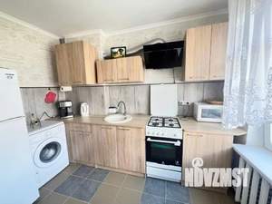 3-к квартира, посуточно, 65м2, 1/1 этаж