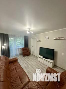 2-к квартира, посуточно, 58м2, 2/4 этаж