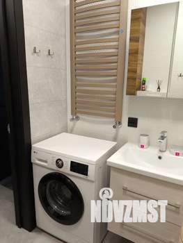 2-к квартира, посуточно, 53м2, 7/10 этаж