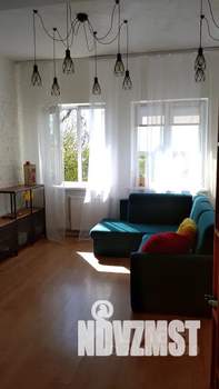 Студия квартира, посуточно, 38м2, 2/2 этаж