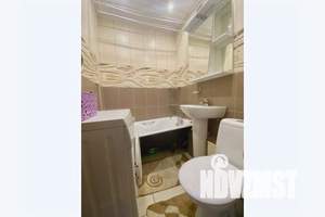 1-к квартира, посуточно, 32м2, 4/5 этаж