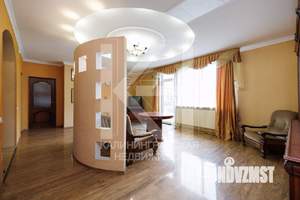 4-к квартира, на длительный срок, 132м2, 4/4 этаж