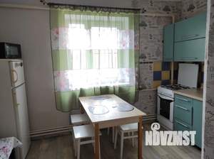 2-к квартира, посуточно, 35м2, 3/3 этаж