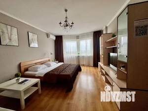 1-к квартира, посуточно, 43м2, 9/10 этаж