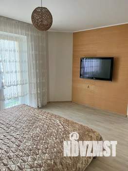 2-к квартира, посуточно, 72м2, 3/6 этаж