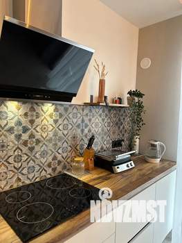 Студия квартира, посуточно, 43м2, 9/9 этаж