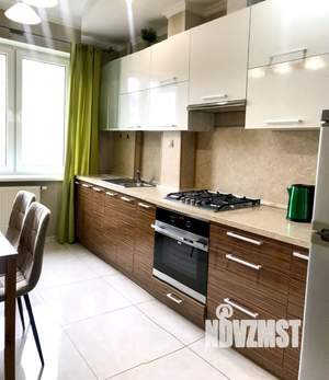 1-к квартира, посуточно, 55м2, 3/10 этаж