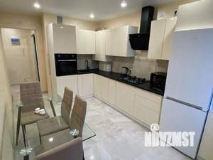 1-к квартира, посуточно, 58м2, 1/1 этаж