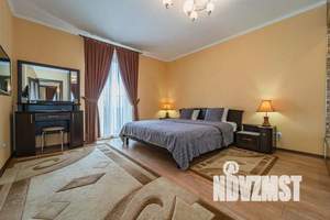 2-к квартира, посуточно, 105м2, 1/1 этаж