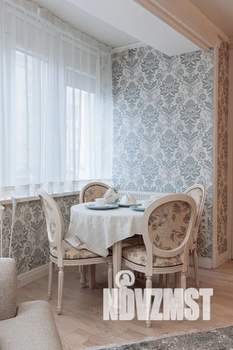 2-к квартира, посуточно, 65м2, 2/5 этаж