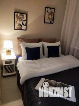 1-к квартира, посуточно, 38м2, 4/10 этаж