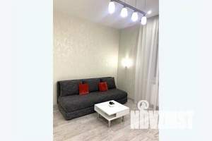 1-к квартира, посуточно, 43м2, 5/6 этаж