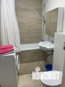 1-к квартира, посуточно, 42м2, 3/10 этаж