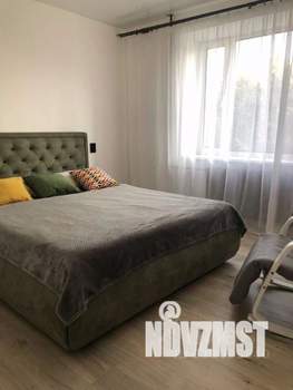 3-к квартира, посуточно, 80м2, 1/1 этаж