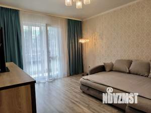 1-к квартира, посуточно, 43м2, 1/1 этаж