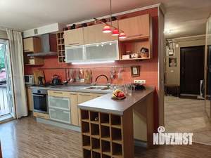 3-к квартира, на длительный срок, 126м2, 3/3 этаж