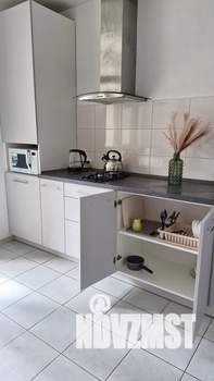 1-к квартира, посуточно, 45м2, 7/10 этаж