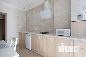 1-к квартира, посуточно, 40м2, 6/8 этаж