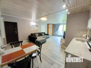 Студия квартира, посуточно, 42м2, 3/3 этаж