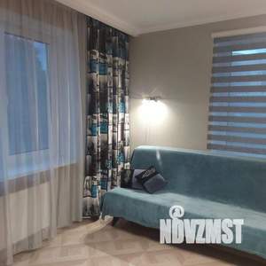 2-к квартира, посуточно, 78м2, 1/1 этаж