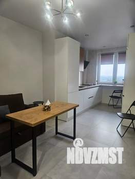 1-к квартира, посуточно, 43м2, 5/6 этаж