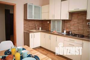 2-к квартира, посуточно, 60м2, 3/9 этаж